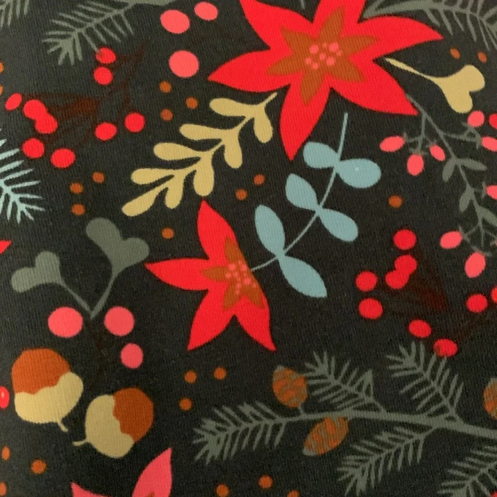 Matilda Jane OUTFIT 2 pc. holiday flowers, and polkadot pants size 6.